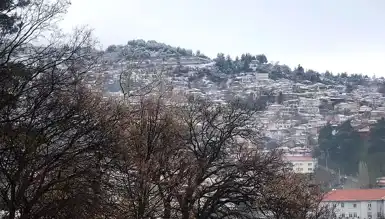 Denizli'nin Yükseklerinde Kar Yağışı!